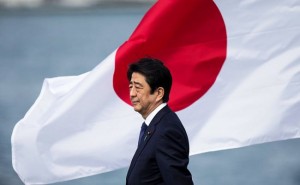 министр япония абэ отставка здоровье