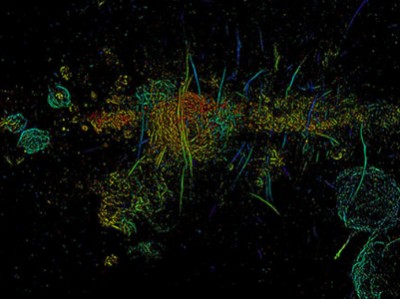 Тысячи загадочных нитей обнаружили в центре Млечного Пути