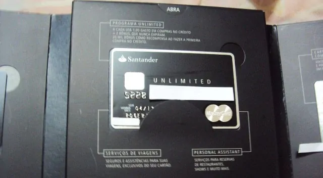 Santander Unlimited MasterCard Black (Black Brazilian MasterCard) Santander Unlimited MasterCard Black (Black Brazilian MasterCard)