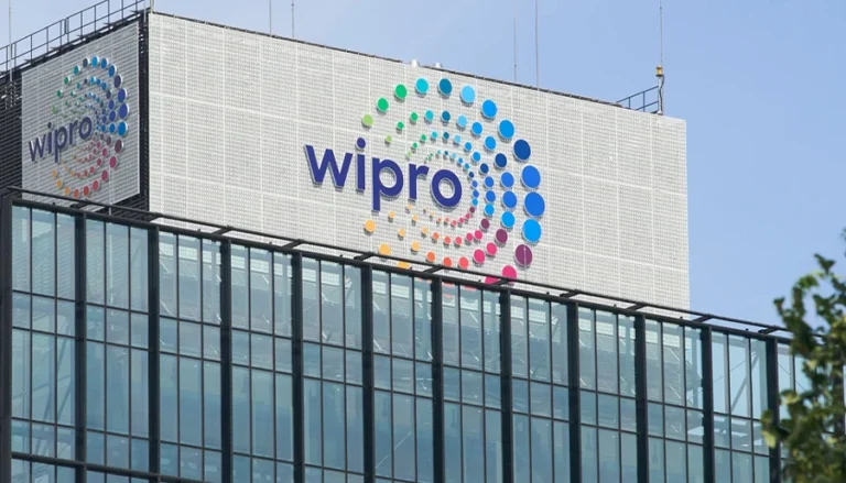 AI у Wipro вивільнив ресурс, еквівалентний роботі 20 тисяч людей: компанія переводить працівників на інші задачі