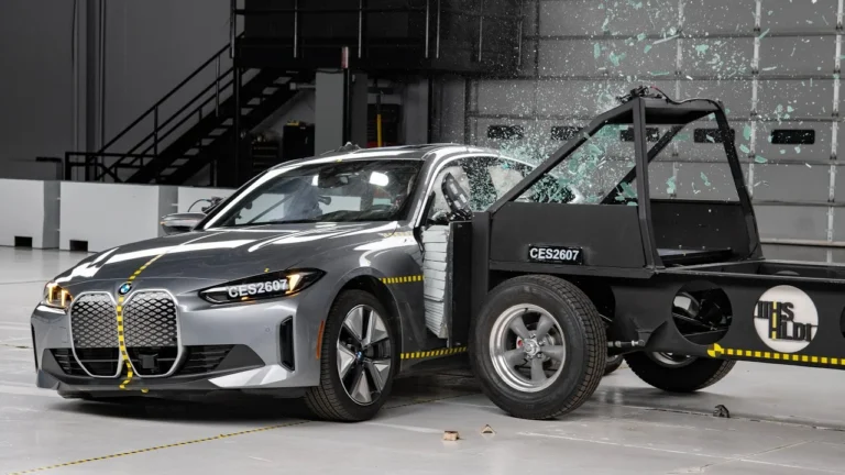 NHTSA вперше оприлюднила результати тестів захисту пішоходів для автомобілів 2027 модельного року