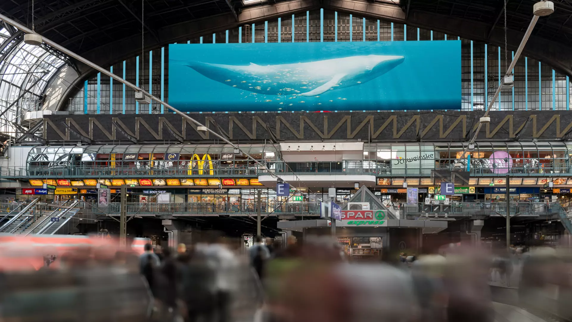 У Гамбурзі запрацював найбільший у Німеччині immersive DOOH-екран: першими рекламу запустили PENNY і Hyundai
